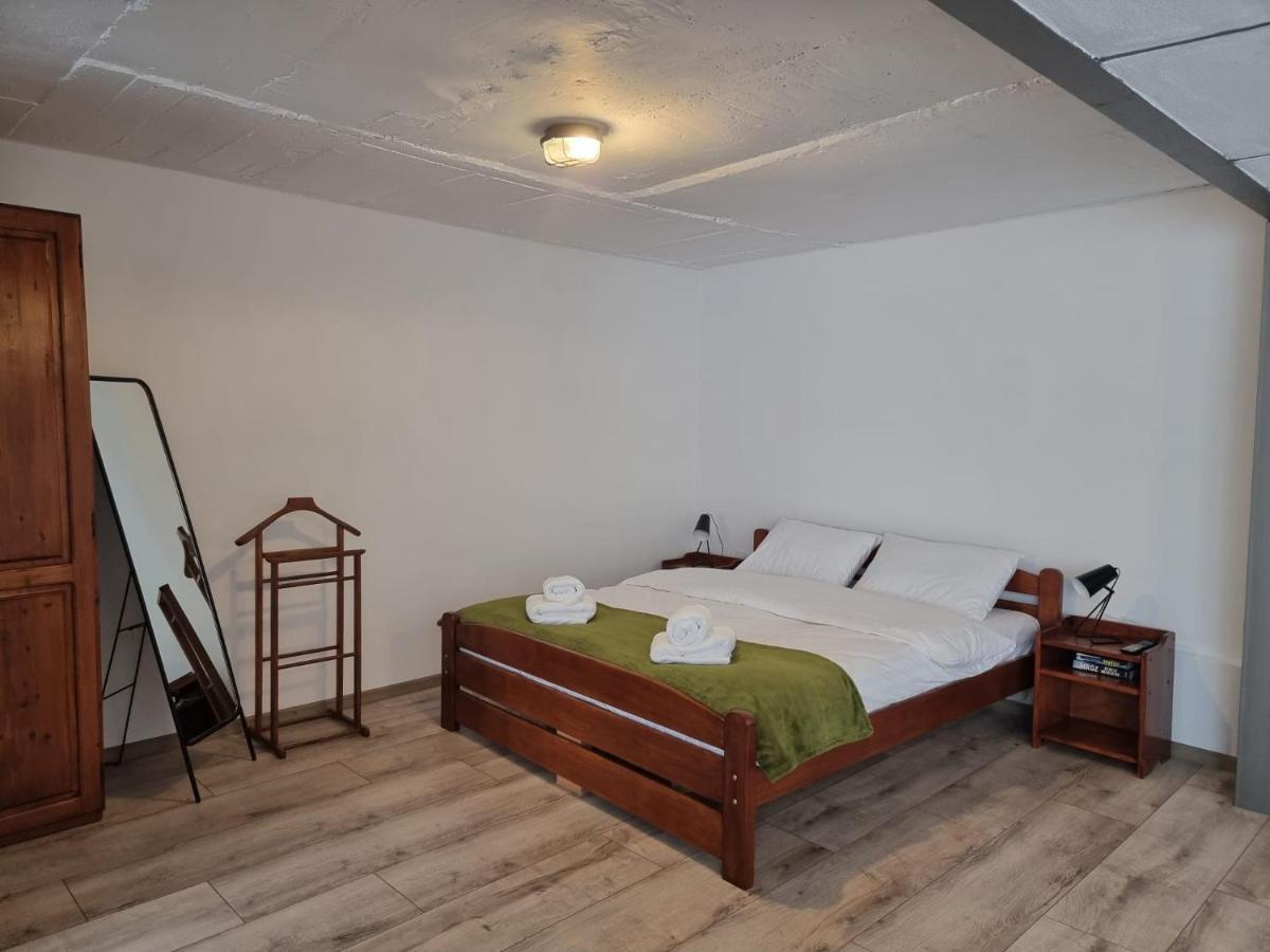 Apartamento The Cozy Bunker Sibiu Exterior foto